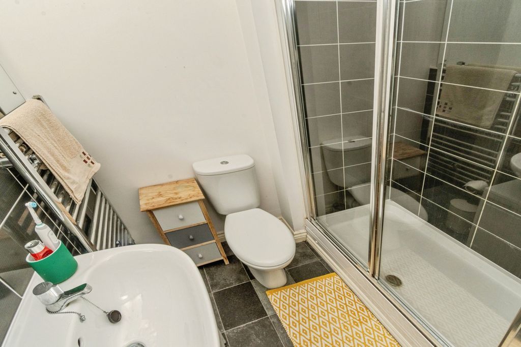 Additional image 12 of 3 bed detached house for saleLakelot Close, Willenhall WV12