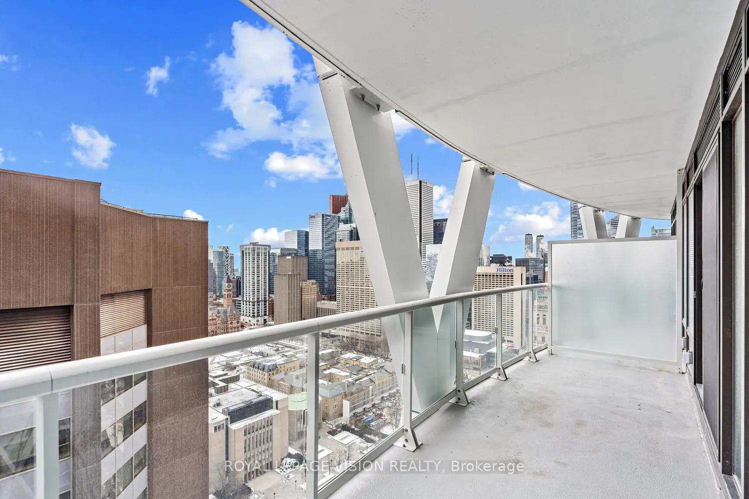 Additional image 9 of 230 Simcoe Street 3113