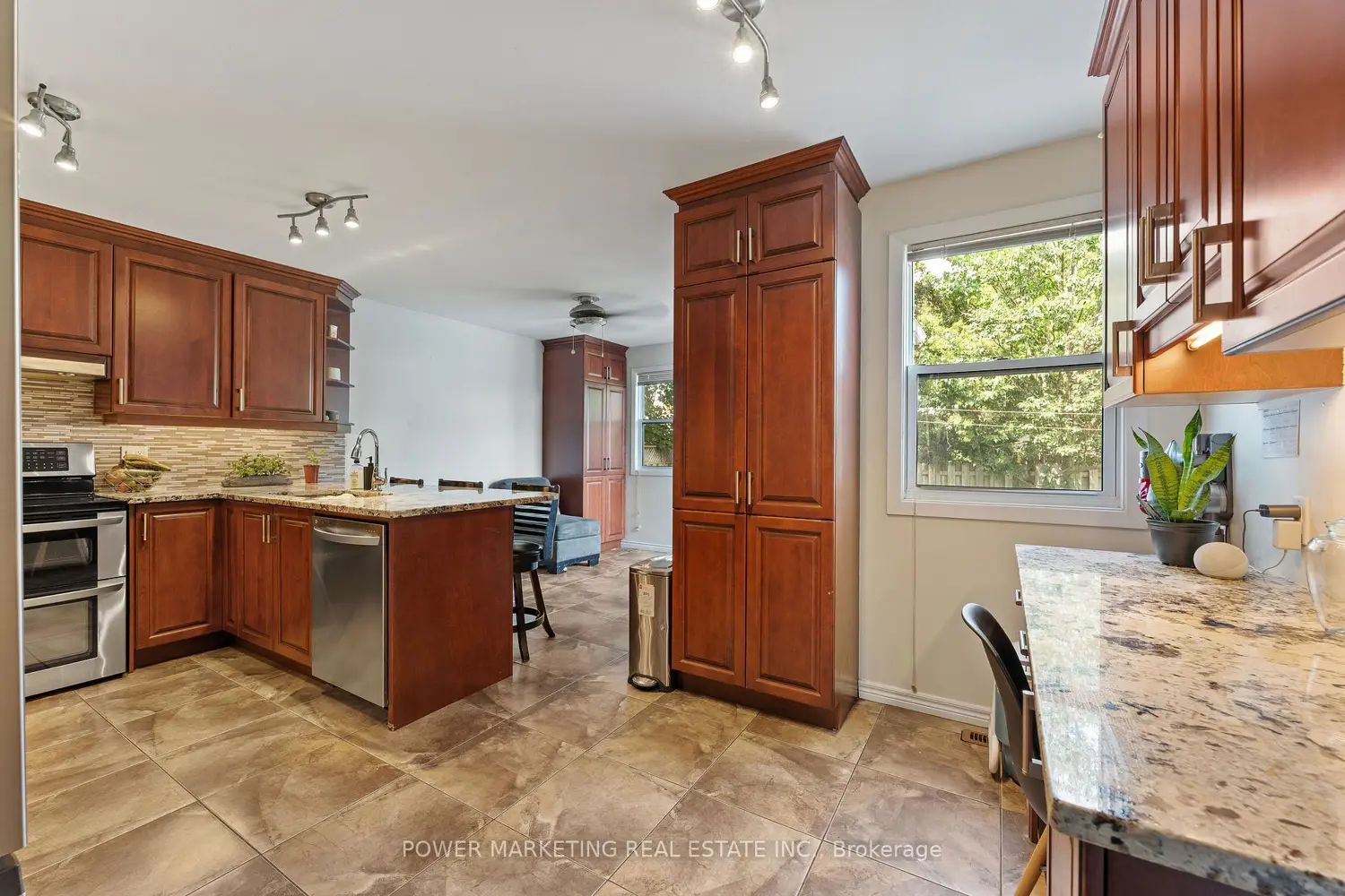 Additional image 6 of 1809 Chopin Place
