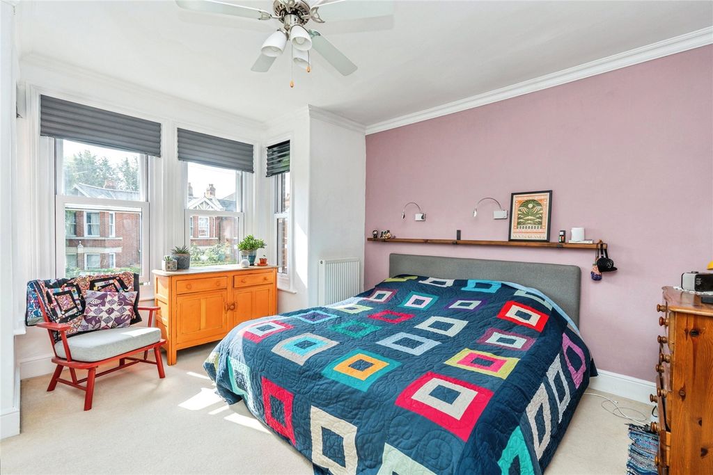 Additional image 11 of 4 bed semi-detached house for saleSuffolk Avenue, Shirley, Southampton, Hampshire SO15