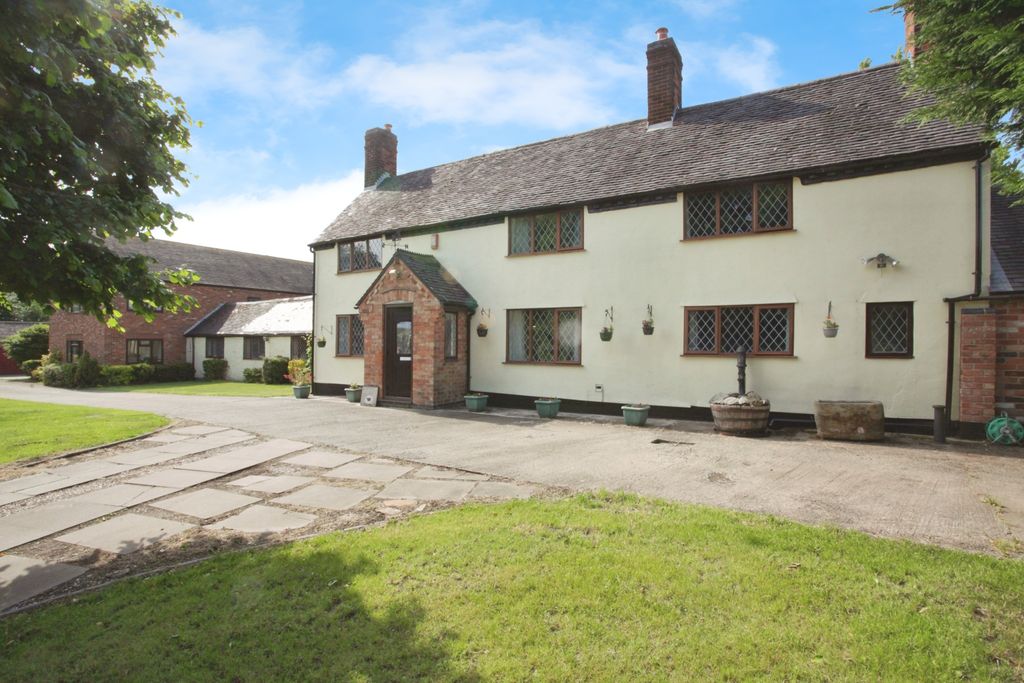 Additional image 3 of 7 bed detached house for saleHinckley Road, Nailstone CV13