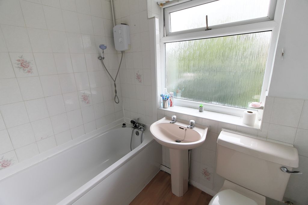 Additional image 15 of 4 bed semi-detached house for saleRosemead Drive, Oadby LE2