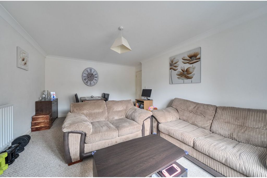 Additional image 4 of 2 bed flat for saleSpring Road, Southampton SO19