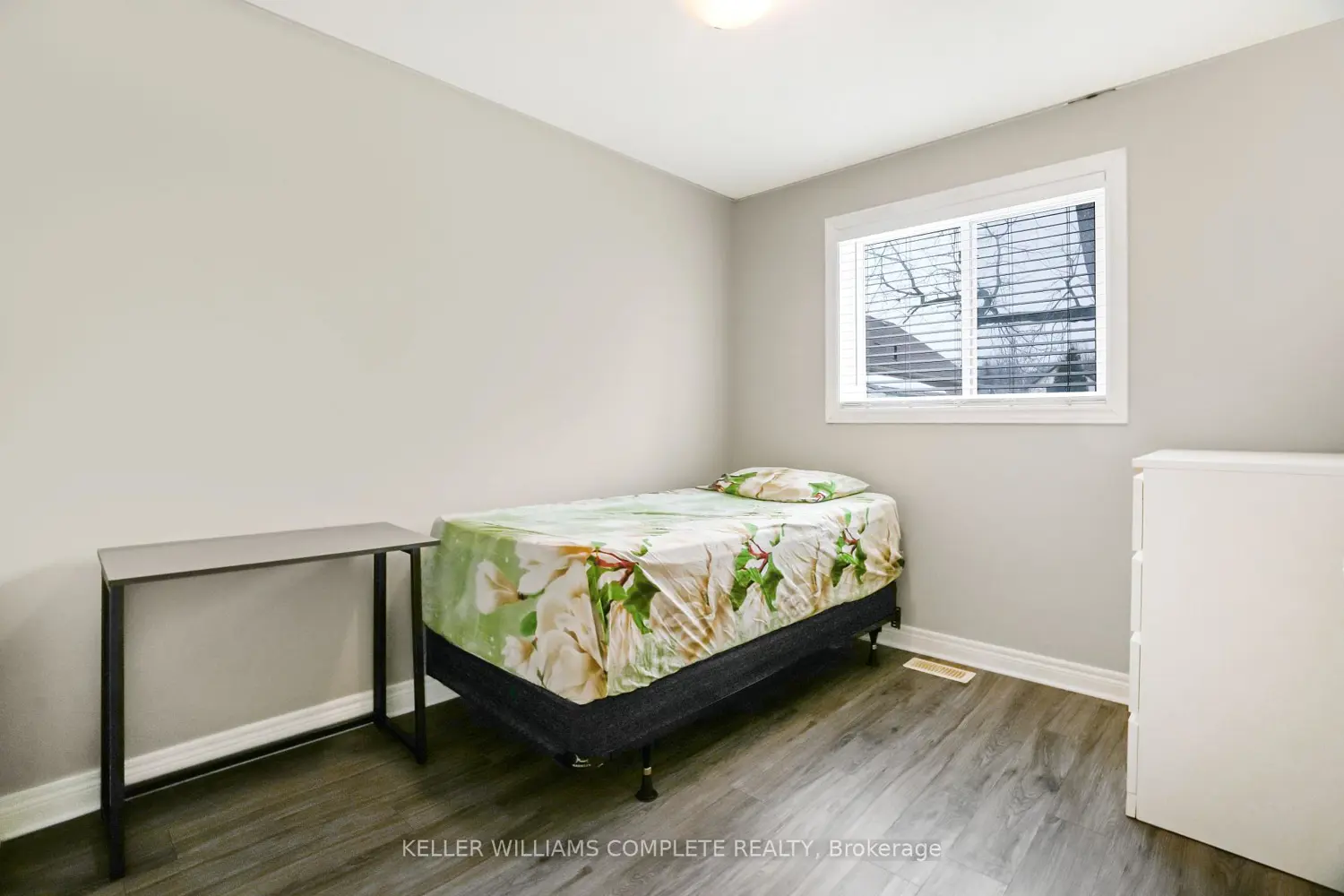 Additional image 4 of 378B Glendale Avenue