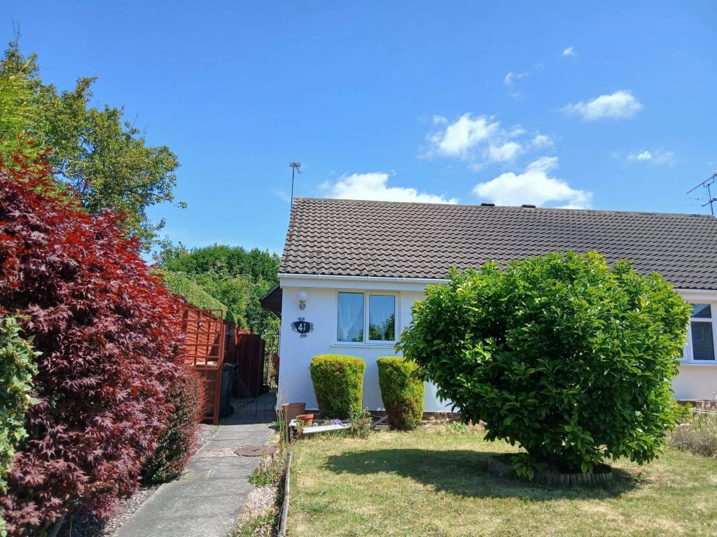 2 bed semi-detached bungalow for saleThe Romans, Mountsorrel LE12