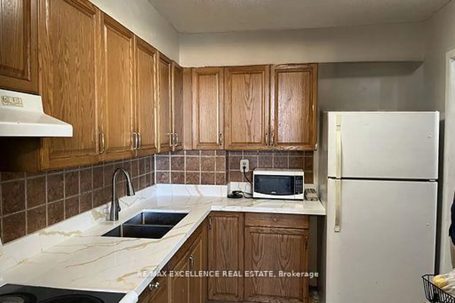 Additional image 9 of 3390 Weston Road 2105