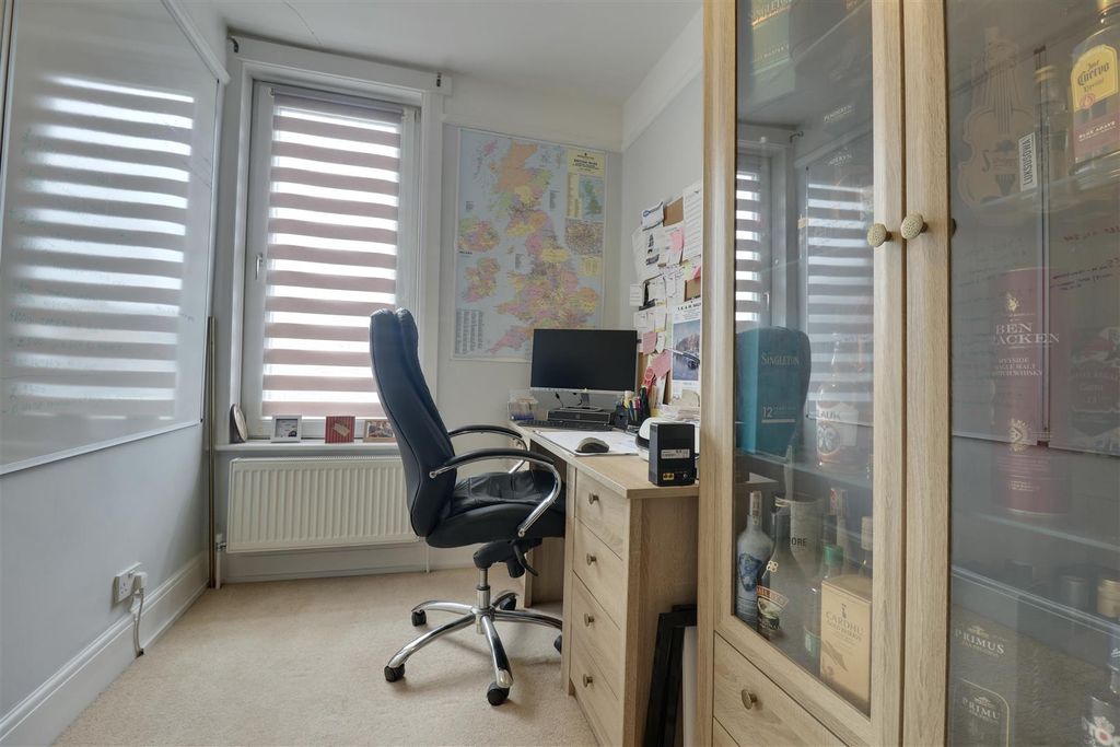 Additional image 13 of 4 bed terraced house for saleLangstone Road, Portsmouth PO3