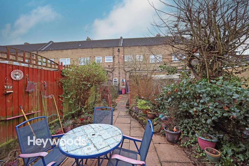 Additional image 33 of 2 bed flat for saleHanbridge Avenue, Bradwell, Newcastle Under Lyme ST5