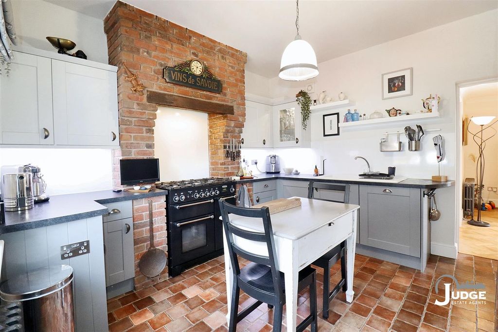 Additional image 4 of 3 bed cottage for saleMain Street, Desford, Leicester LE9