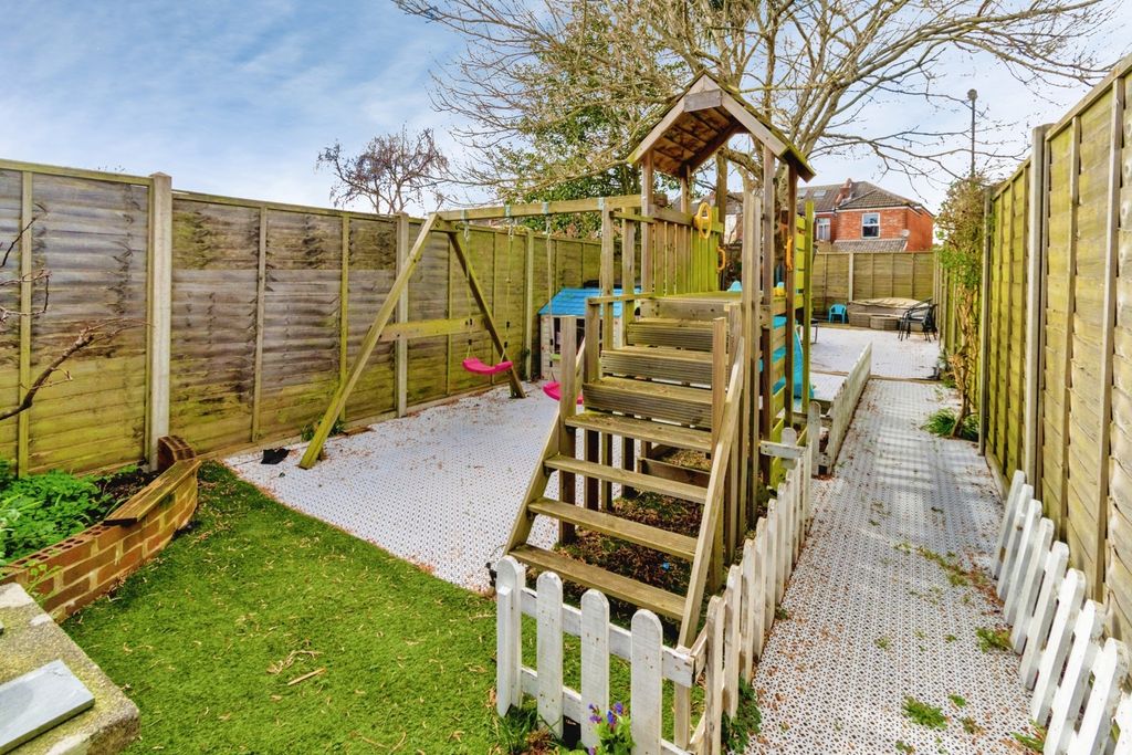 Additional image 14 of 3 bed end terrace house for saleClarendon Road, Southampton, Hampshire SO16
