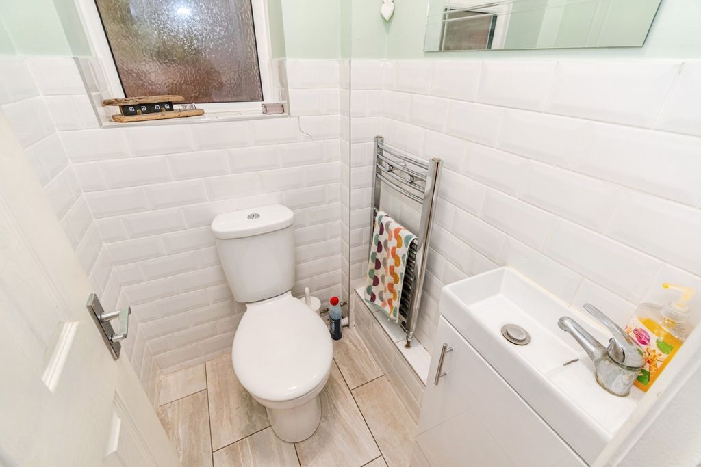 Additional image 7 of 4 bed detached house for saleSuffolk Avenue, Shirley, Southampton, Hampshire SO15