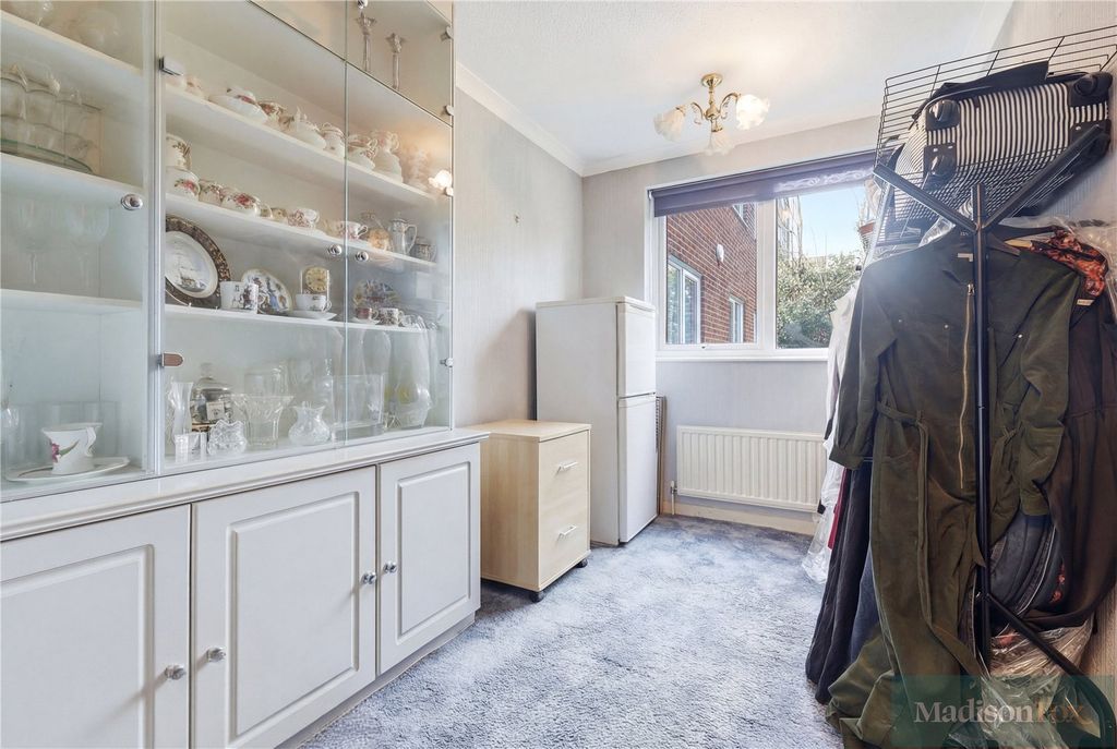 Additional image 10 of 3 bed flat for saleParkmore Close, Woodford Green IG8