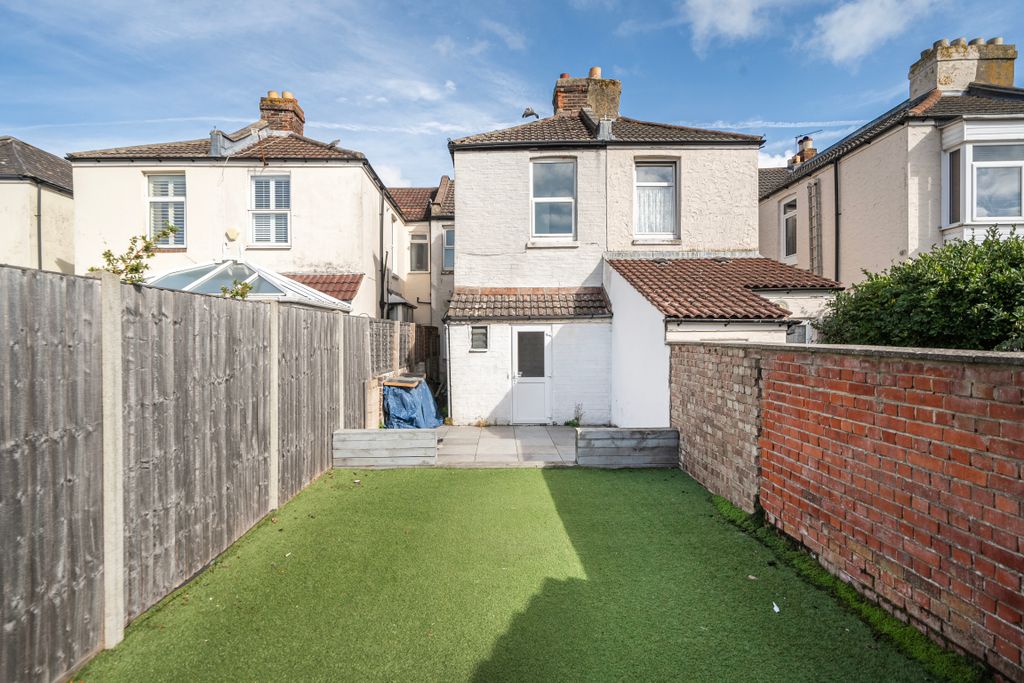 Additional image 20 of 3 bed terraced house for saleHenley Road, Southsea PO4