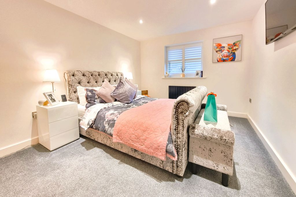 Additional image 18 of 4 bed detached house for saleDrayton, Hampshire PO6