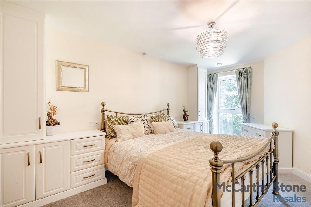 Additional image 10 of 1 bed flat for saleThorneycroft, Wood Road, Wolverhampton WV6