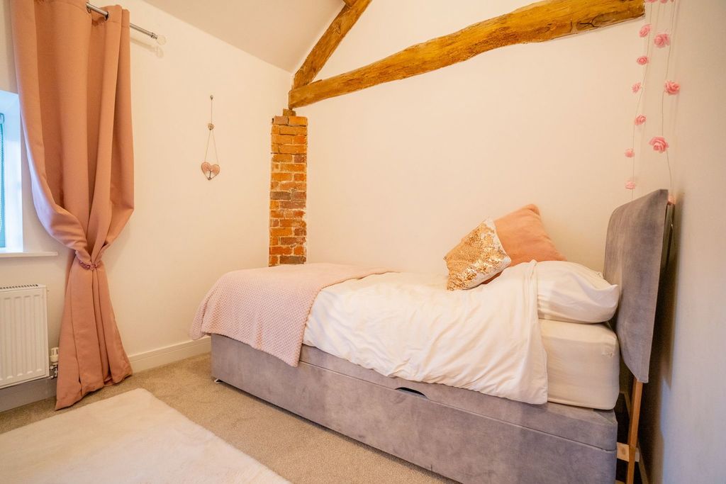 Additional image 25 of 4 bed barn conversion for saleThe Threshing Barn, Cranshaw Lane, Widnes WA8