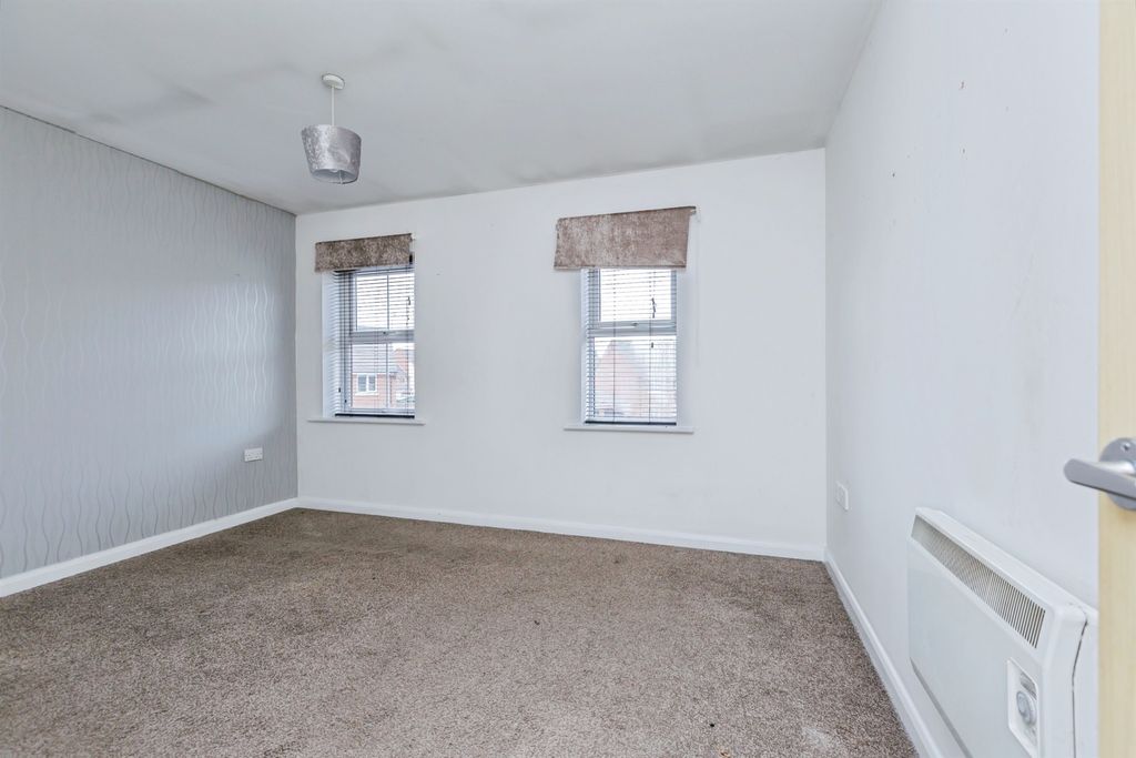 Additional image 9 of 2 bed flat for saleLoughland Close, Blaby, Leicester LE8