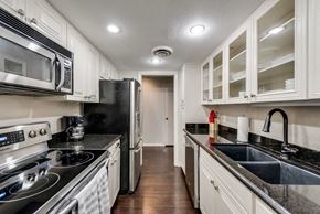 Additional image 4 of 566 E Avenue J Unit B, Grand Prairie, TX, 75050