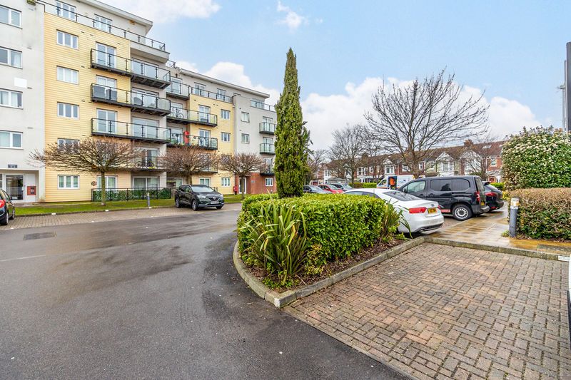 Additional image 9 of 2 bed flat for saleGisors Road, Southsea PO4