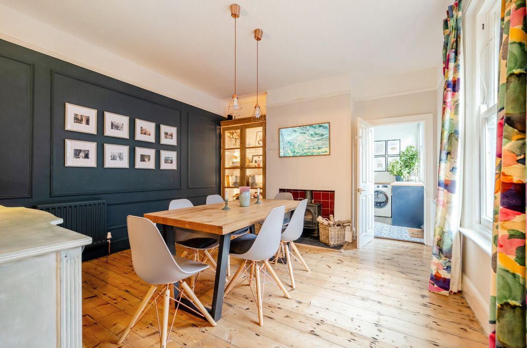 Additional image 6 of 4 bed semi-detached house for saleThornbury Avenue, Shirley, Southampton, Hampshire SO15