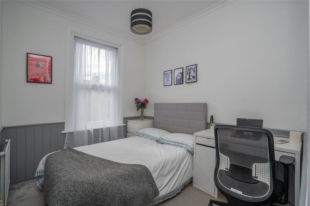 Additional image 16 of 3 bed terraced house for saleLaburnum Grove, Portsmouth, Hampshire PO2