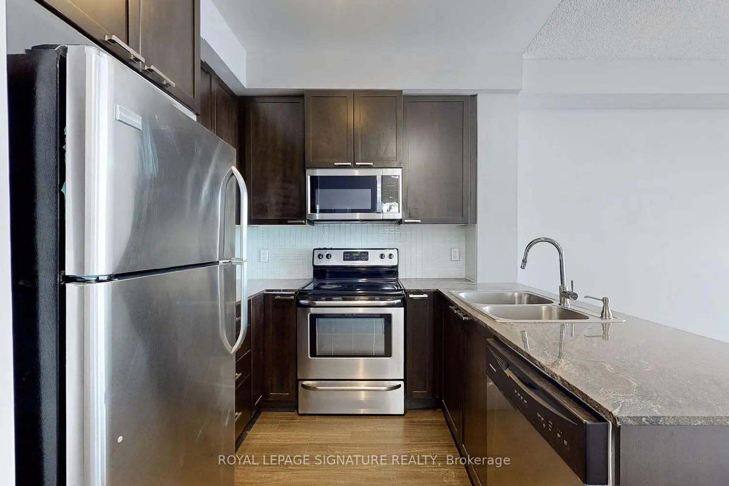 Additional image 11 of 1328 Birchmount Road 1805