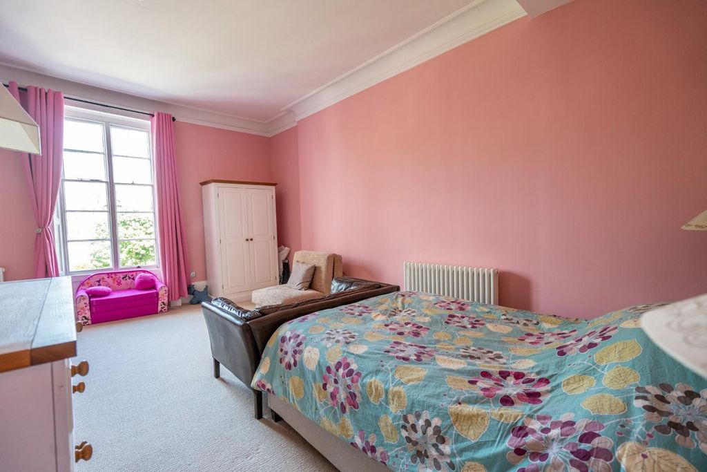 Additional image 8 of 2 bed flat for saleAmbassador Court, The Mount, York YO24