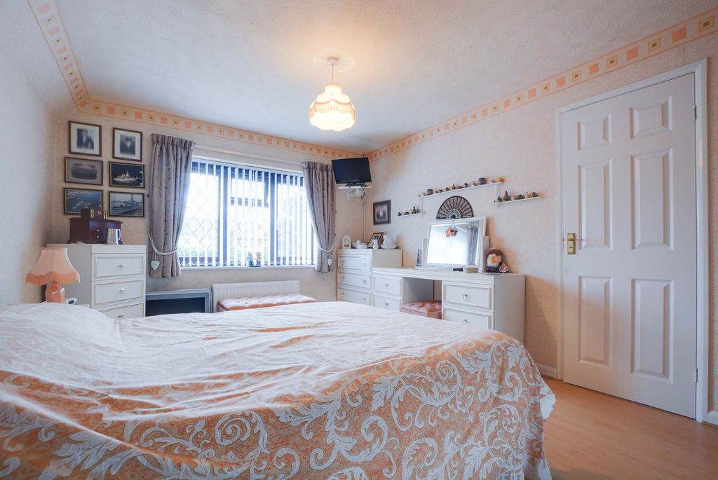 Additional image 12 of 4 bed detached house for saleBurnham Drive, Whetstone, Leicester LE8