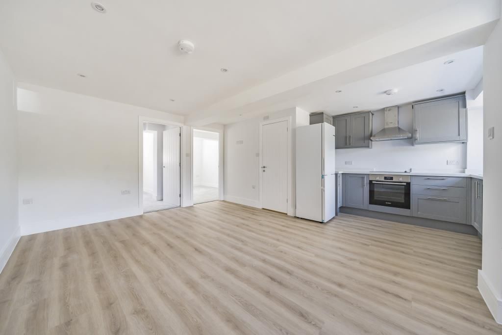 Additional image 11 of 2 bed flat for saleKidlington, Oxfordshire OX5