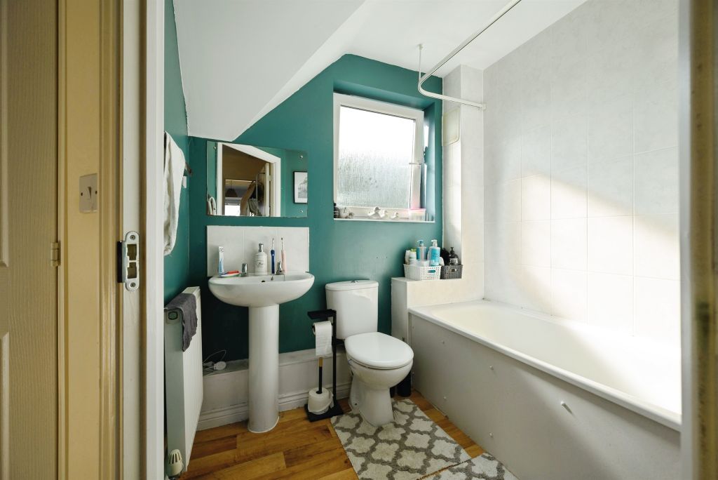 Additional image 4 of 2 bed flat for saleTudor Crescent, Portsmouth PO6