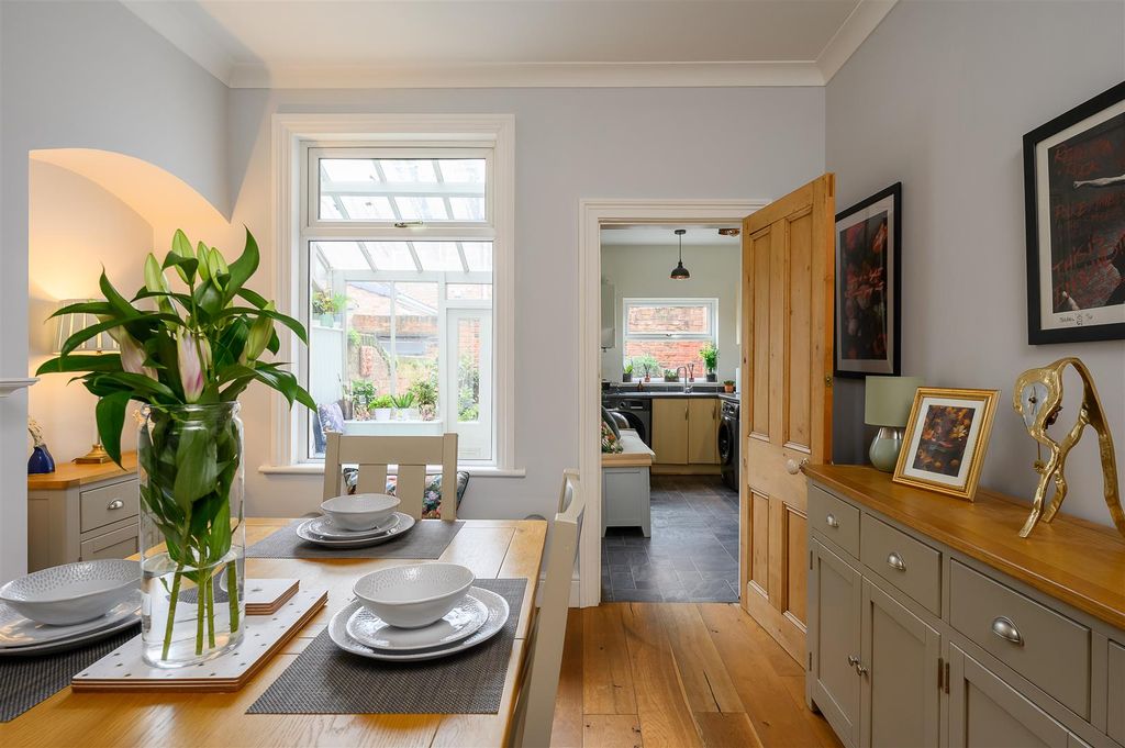 Additional image 13 of 2 bed terraced house for saleScott Street, Bishopthorpe Road, York YO23