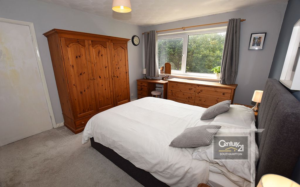 Additional image 7 of 1 bed flat for sale|Ref: R199219|, Nelric House, Kent Road, Southampton SO17