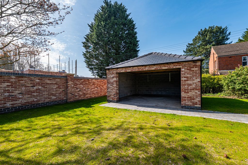 Additional image 23 of 4 bed detached bungalow for saleHorncastle Road, Woodhall Spa, Lincolnshire LN10