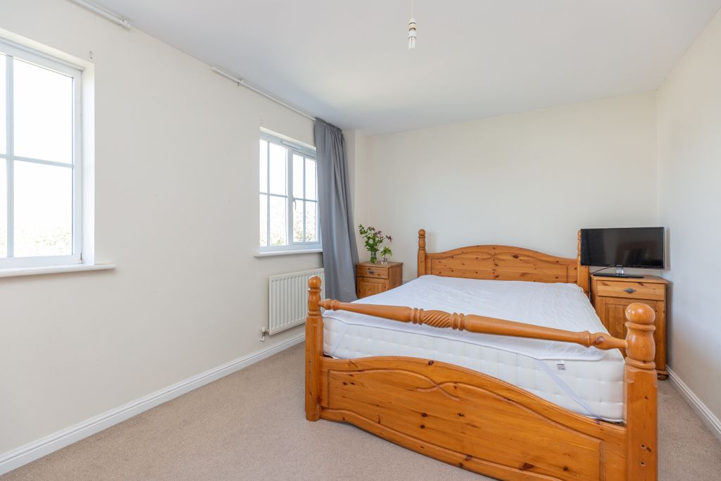 Additional image 7 of 5 bed end terrace house for saleRidgeway Road, Gillingham SP8