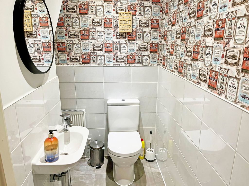 Additional image 12 of 4 bed detached house for saleGreen Hedge Lane, Leicester LE7