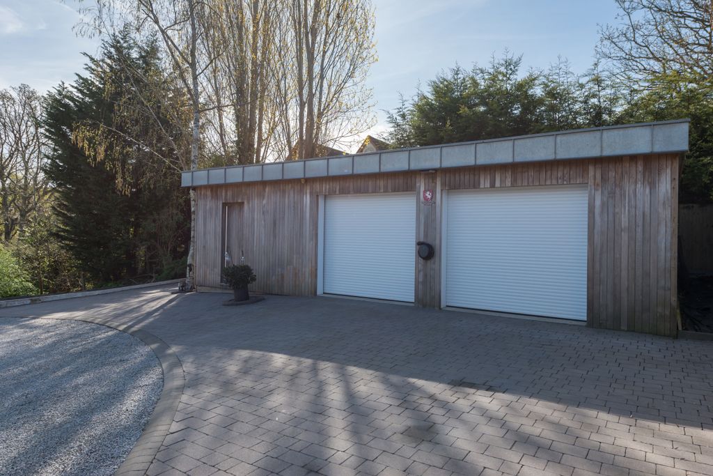 Additional image 24 of 5 bed detached house for saleWoodlands, Fox's Cross Hill, Whitstable CT5