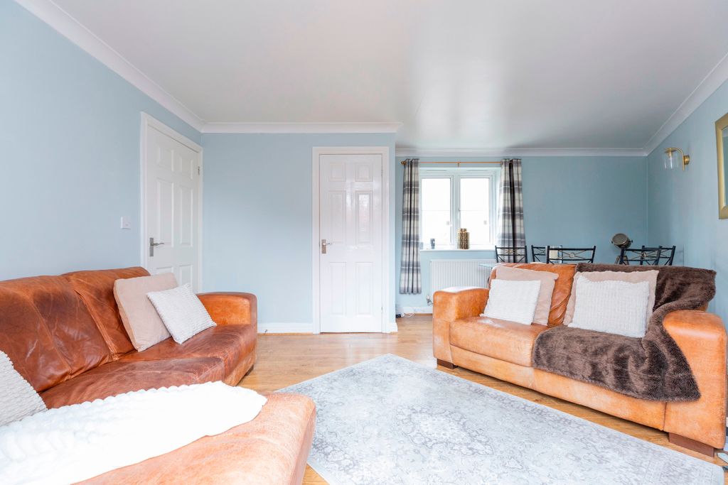 Additional image 13 of 3 bed terraced house for saleBayfields, Gillingham SP8