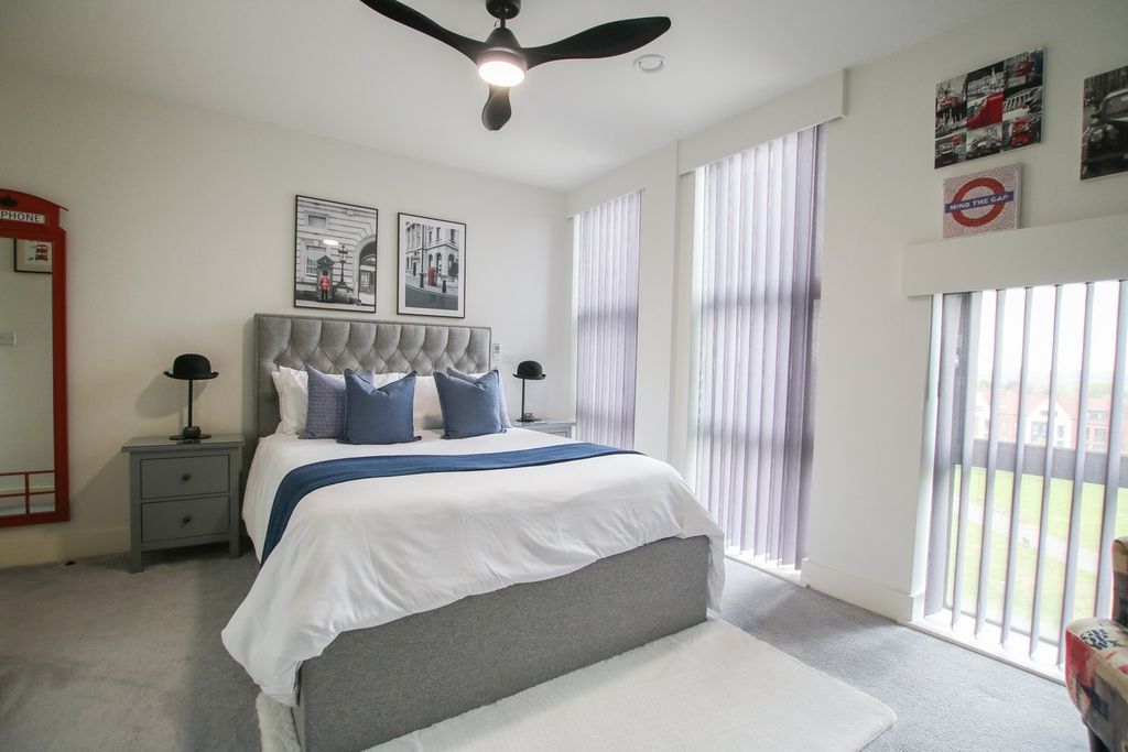 Additional image 21 of 3 bed flat for saleElms Walk, Wokingham RG40