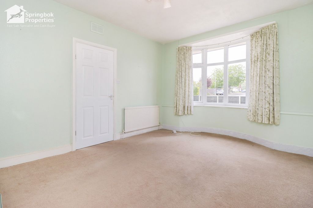 Additional image 3 of 2 bed detached bungalow for saleGlebe Road, Market Harborough, Leicestershire LE16