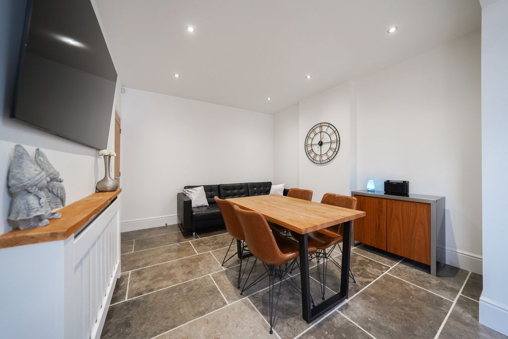 Additional image 9 of 3 bed semi-detached house for saleBroom Leys Road, Coalville, Leicester, Leicestershire LE67