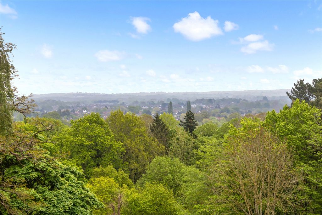 Additional image 2 of 6 bed semi-detached house for saleHook Heath, Surrey GU22