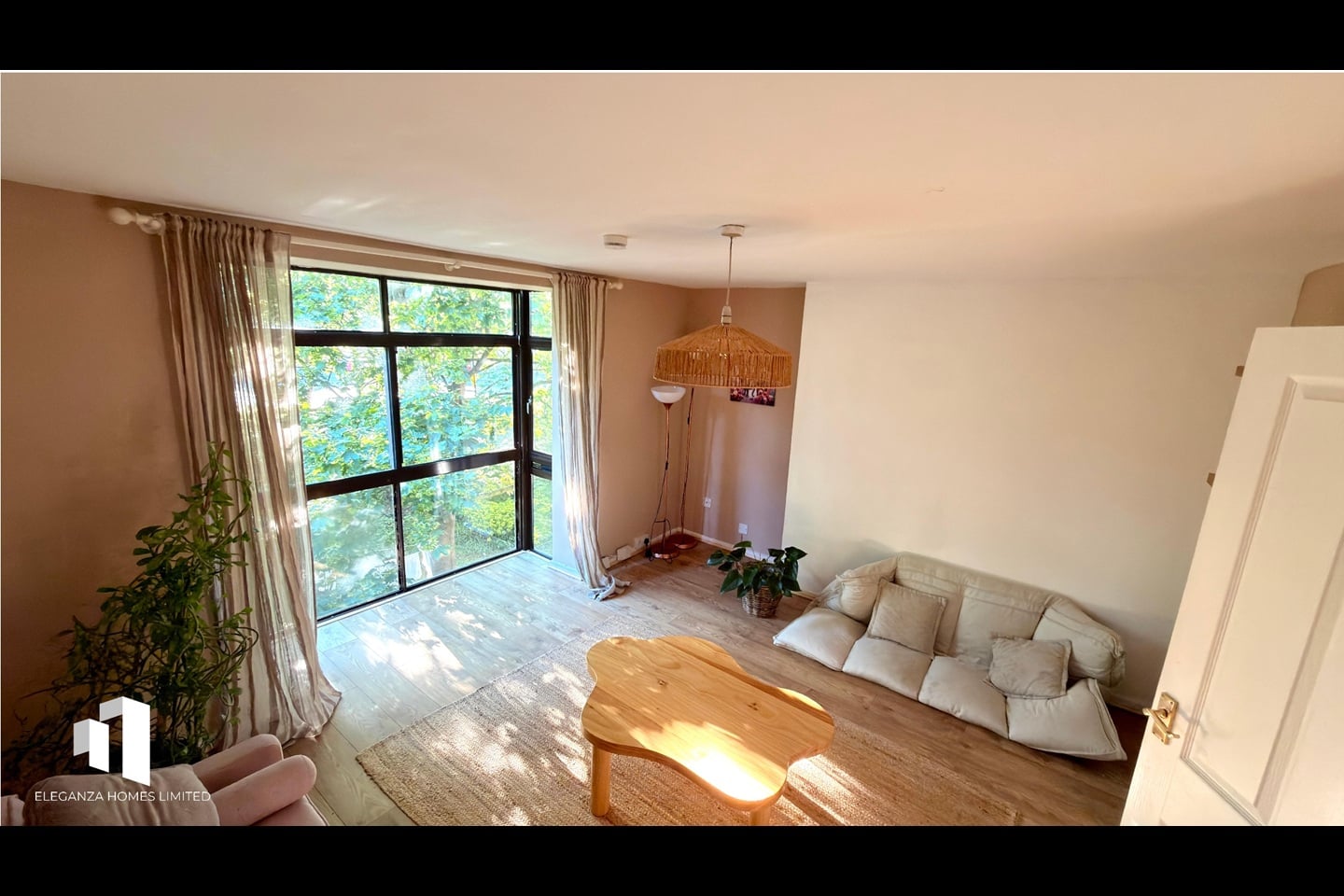 2 Bed Flat, Amblecote House, CB1, N1 7GU photo 3