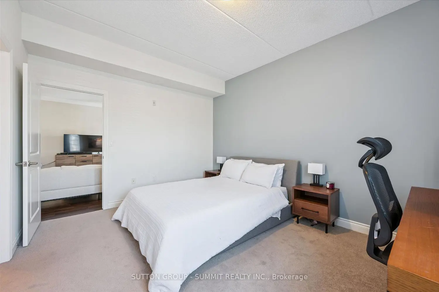 Additional image 12 of 1077 Gordon Street 242