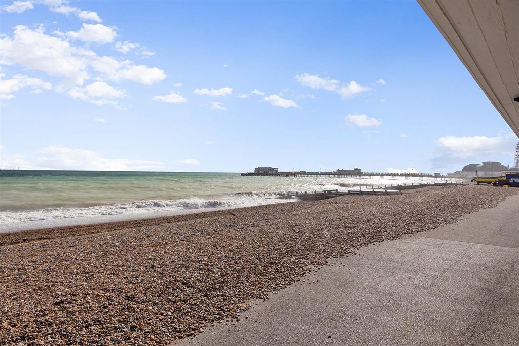 Additional image 21 of 2 bed flat for saleSteyne Gardens, Worthing BN11