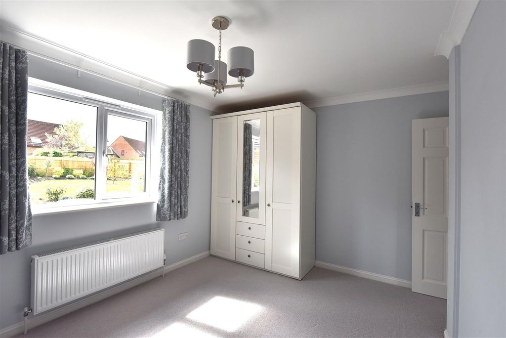 Additional image 12 of 3 bed detached bungalow for saleSwallowfields, Gillingham SP8