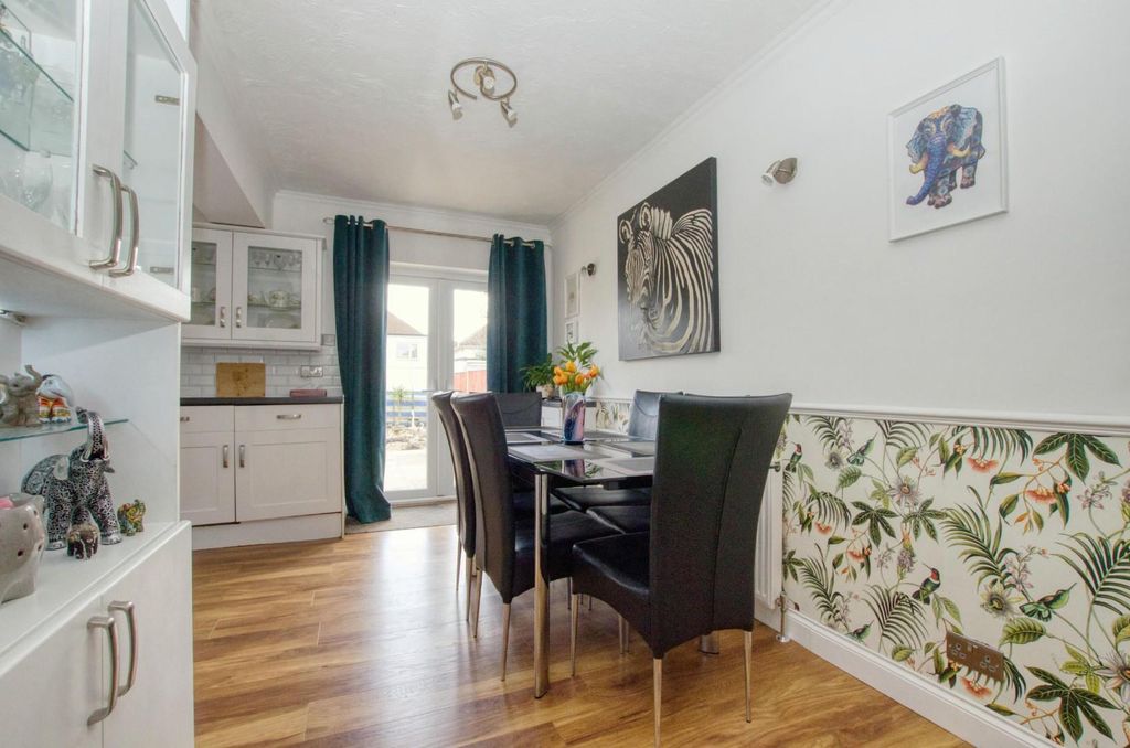 Additional image 11 of 3 bed semi-detached house for saleMowbray Road, Southampton SO19