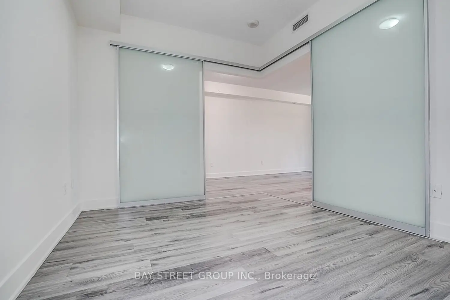 Additional image 10 of 88 Sheppard Avenue 308
