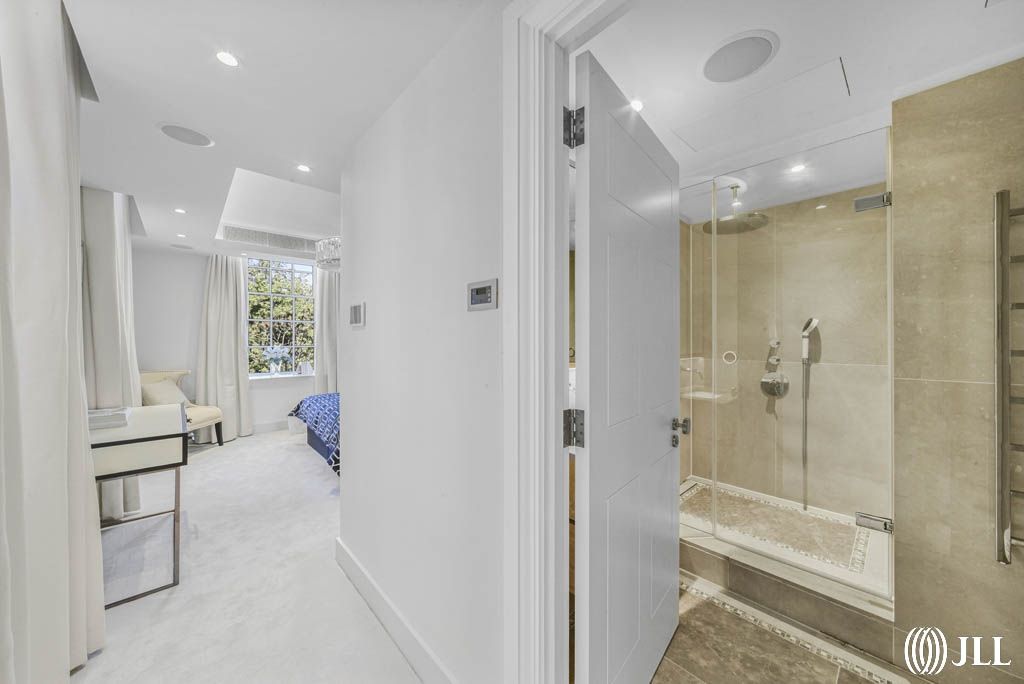 Additional image 15 of 3 bed flat for saleRichmond Hill, Richmond TW10