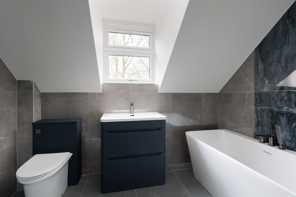 Additional image 22 of 5 bed detached house for saleSidmouth Avenue, Newcastle Under Lyme ST5