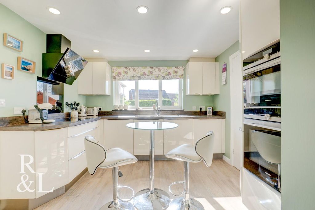 Additional image 6 of 4 bed detached house for saleBlackthorn Way, Measham DE12